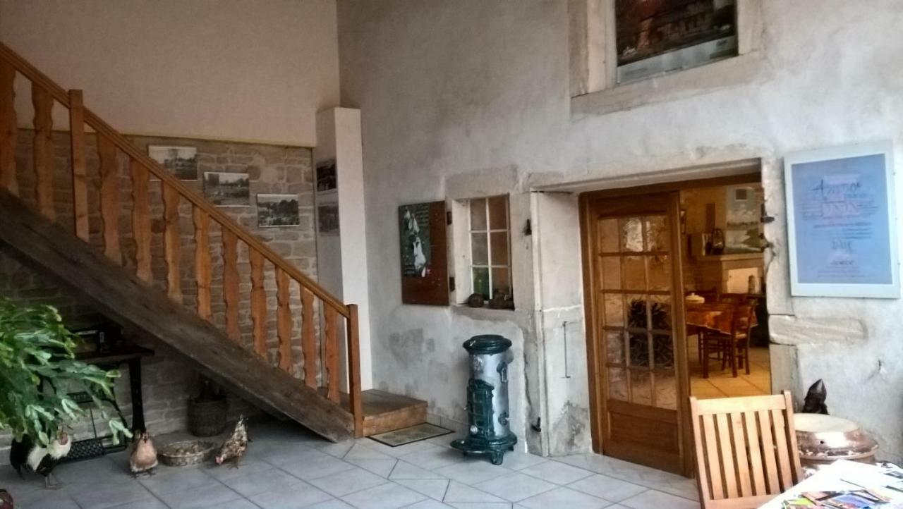 Bed and Breakfast La Ferme Du Grand Faubourg Pont-de-Vaux Exterior foto